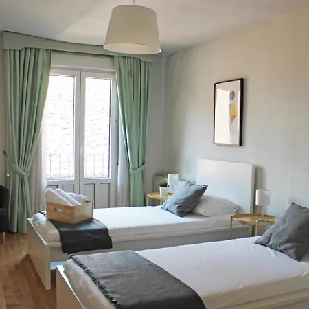 Favorito Estudio En La Plaza Mayor Apartment